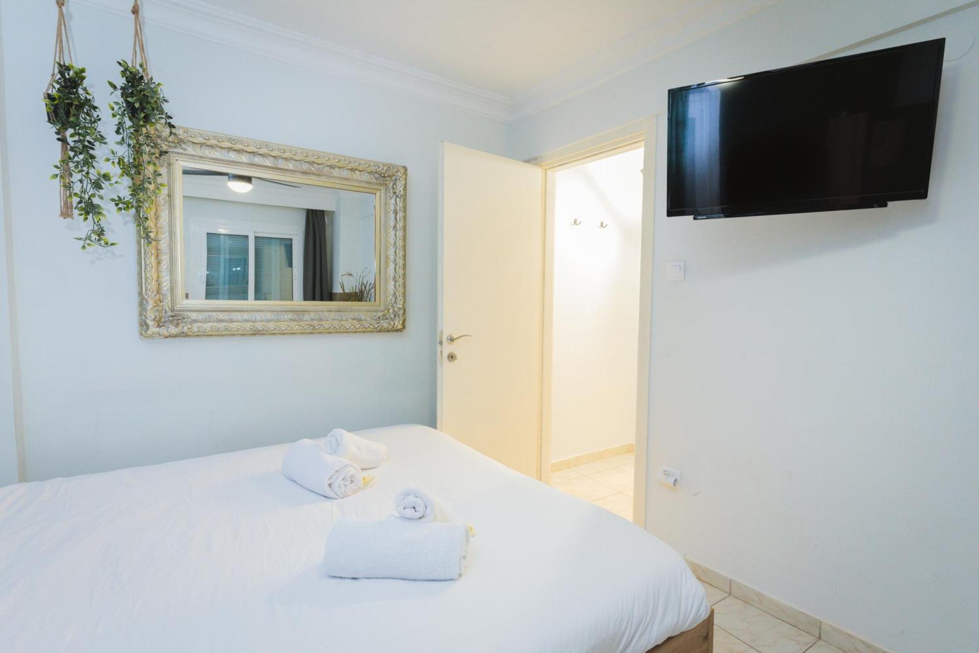 Stylish Apt W Jacuzzi, 5 Min To White Tower سالونيك المظهر الخارجي الصورة